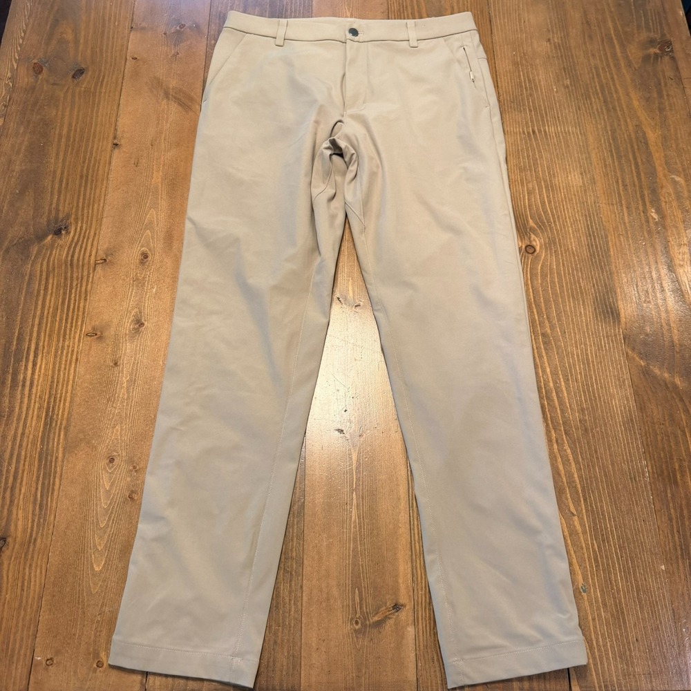 Lululemon Commission Pants Men 32x30 Khaki Classic Tapered Fit Warpstreme Active